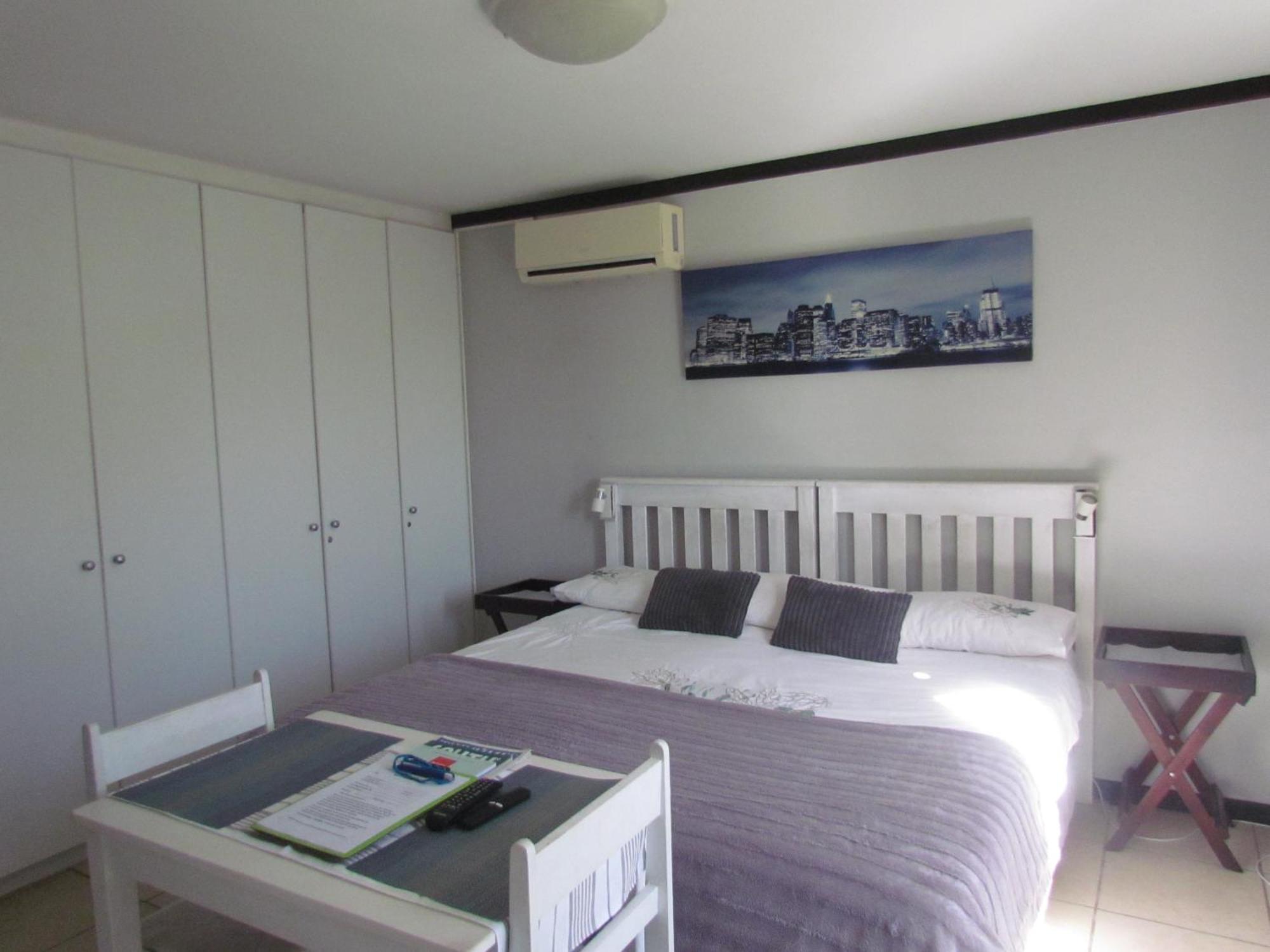 Santini Lace Self Catering Unit Плеттенберг-Бей Екстер'єр фото