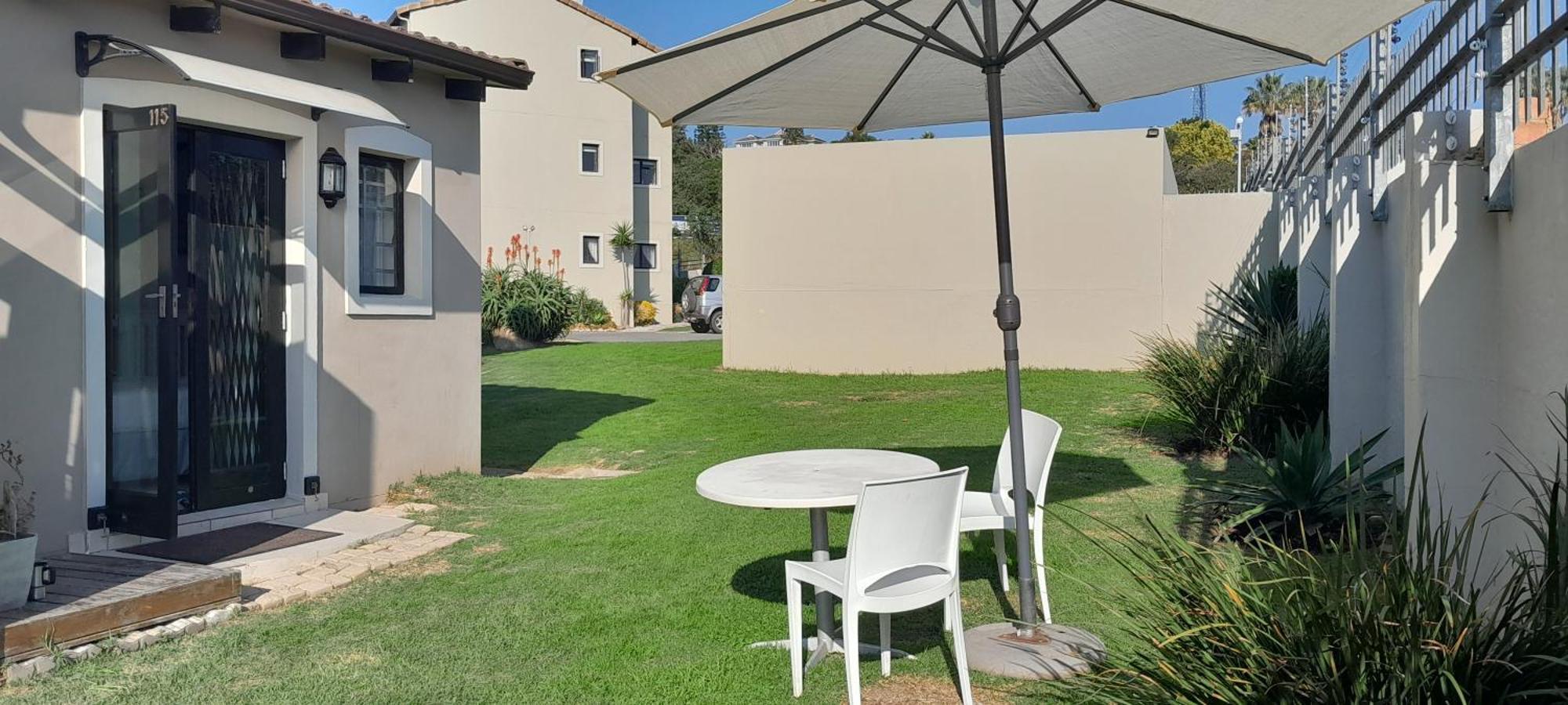 Santini Lace Self Catering Unit Плеттенберг-Бей Екстер'єр фото