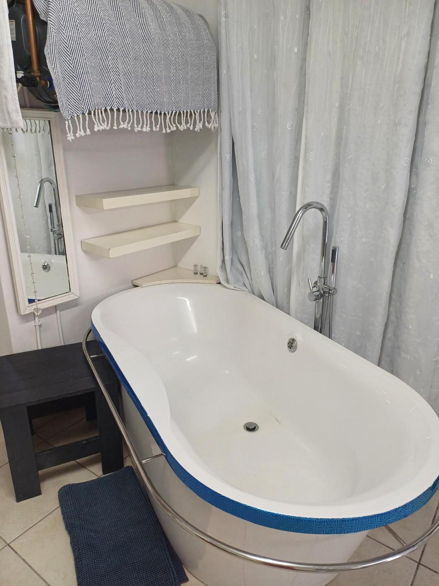Santini Lace Self Catering Unit Плеттенберг-Бей Екстер'єр фото