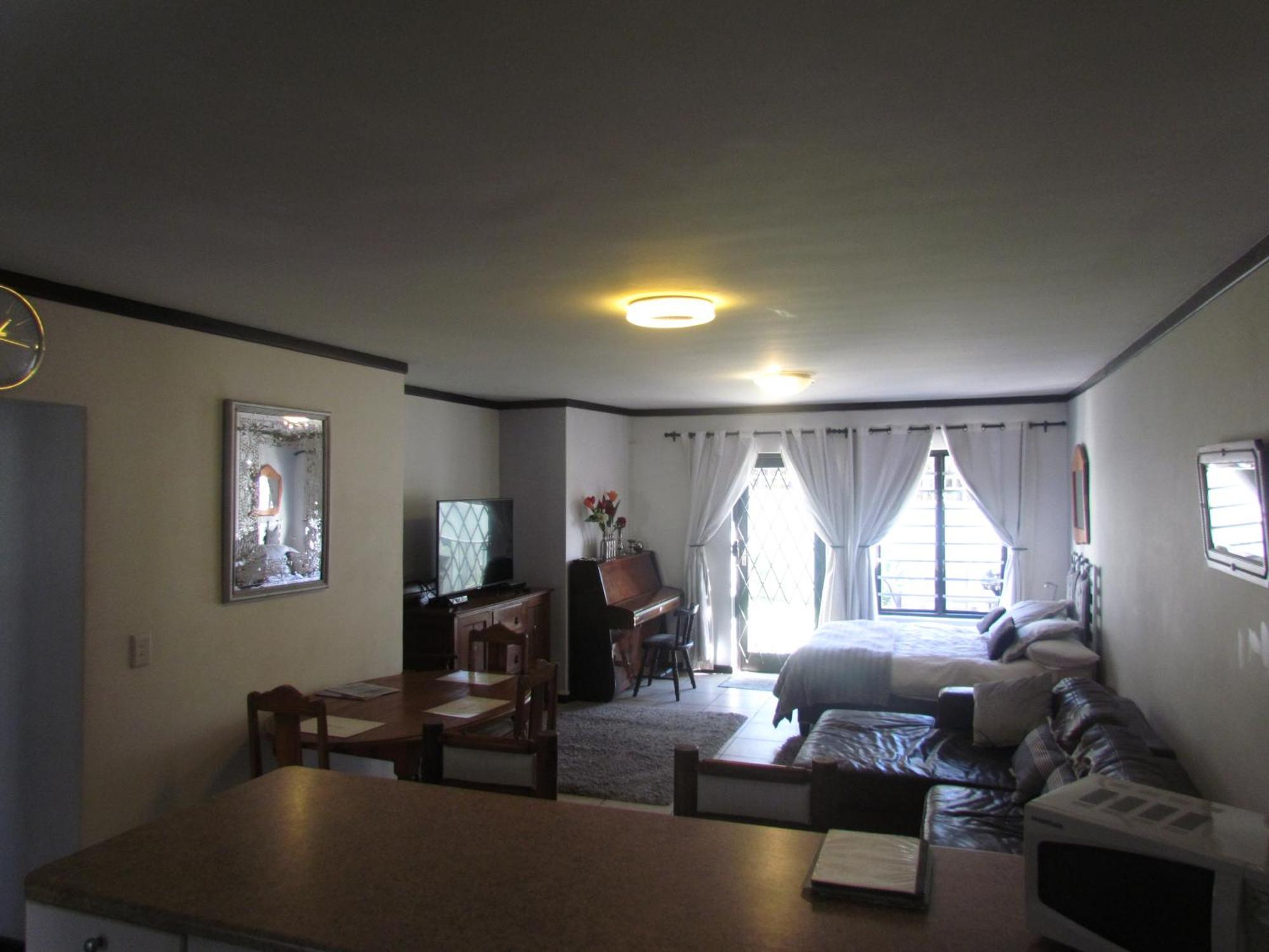 Santini Lace Self Catering Unit Плеттенберг-Бей Екстер'єр фото