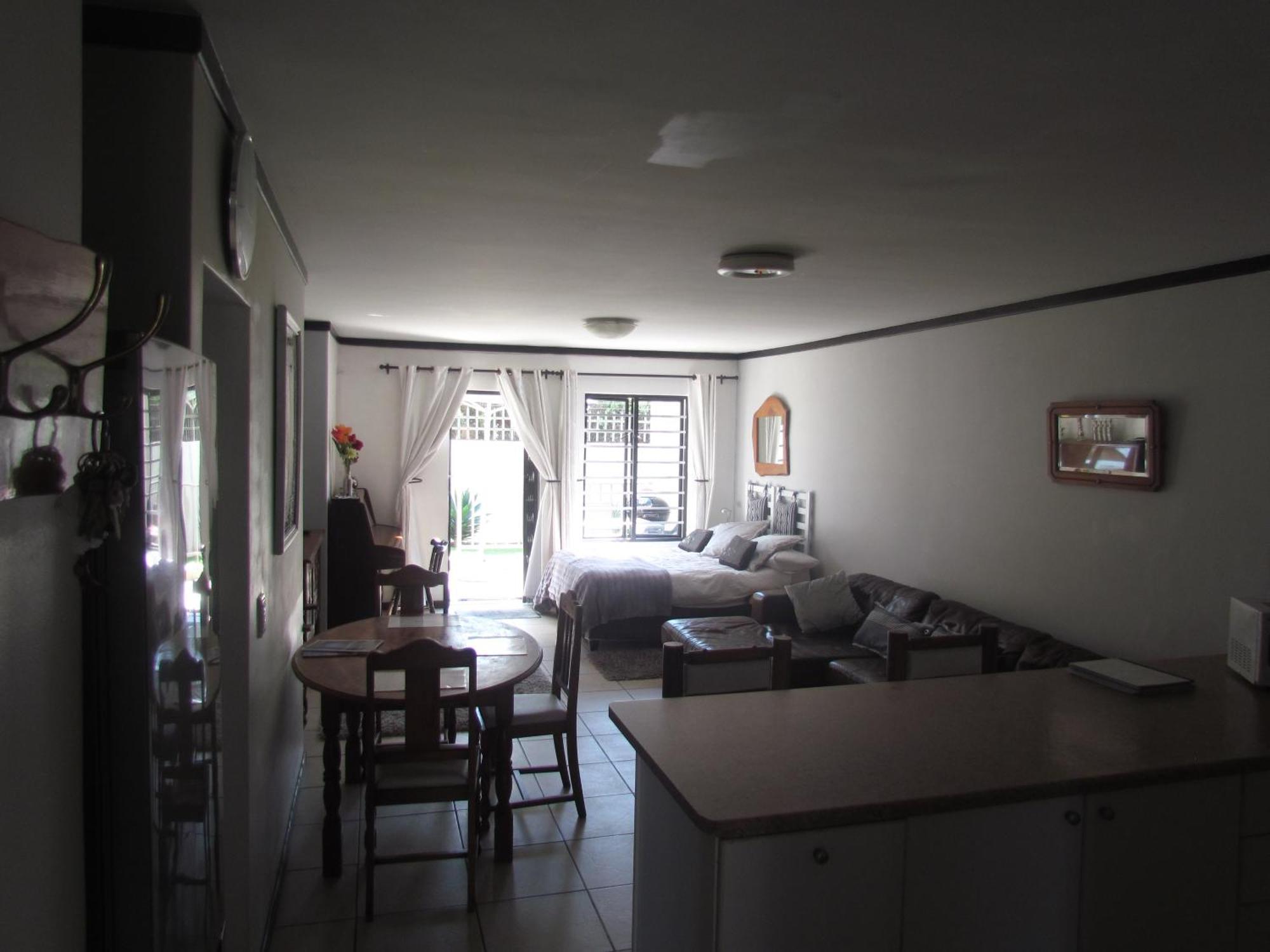 Santini Lace Self Catering Unit Плеттенберг-Бей Екстер'єр фото